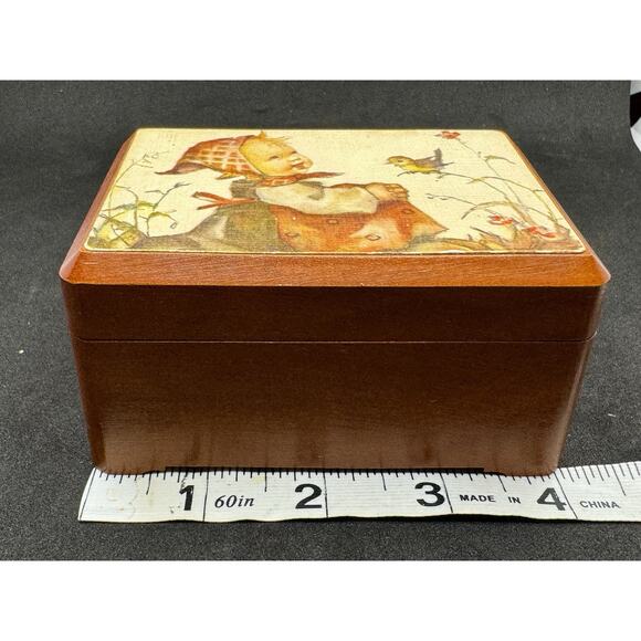 Vintage REUGE Switzerland Musical Box, Doctor Zhivago App 4”x 3” Child & Bird - Picture 10 of 11